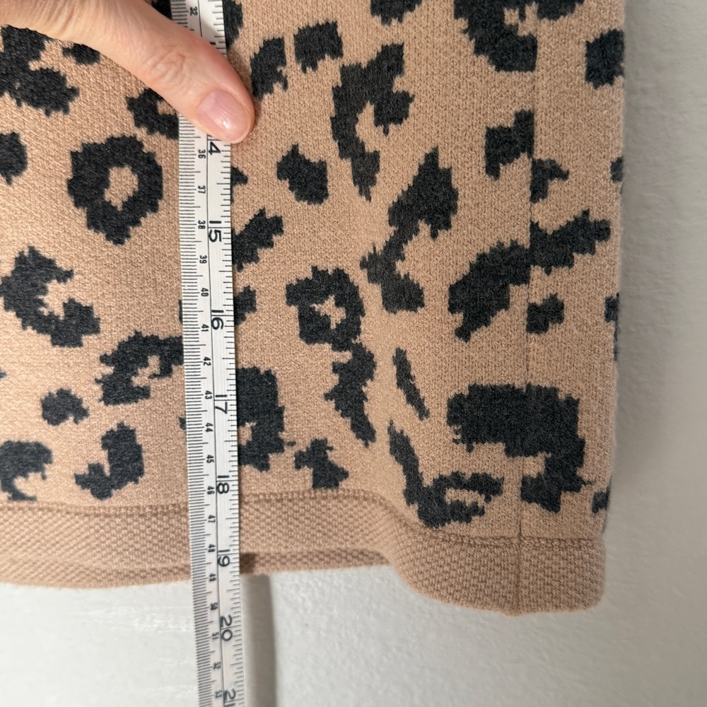 Abercrombie Leopard LuxeLoft Short-Sleeve Cardigan, M - Picture 6 of 6
